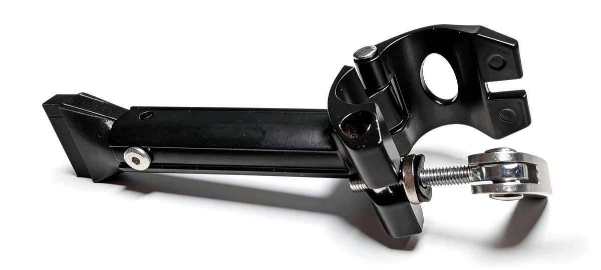 Quick-release lever on the Seatpost Hugger clamp